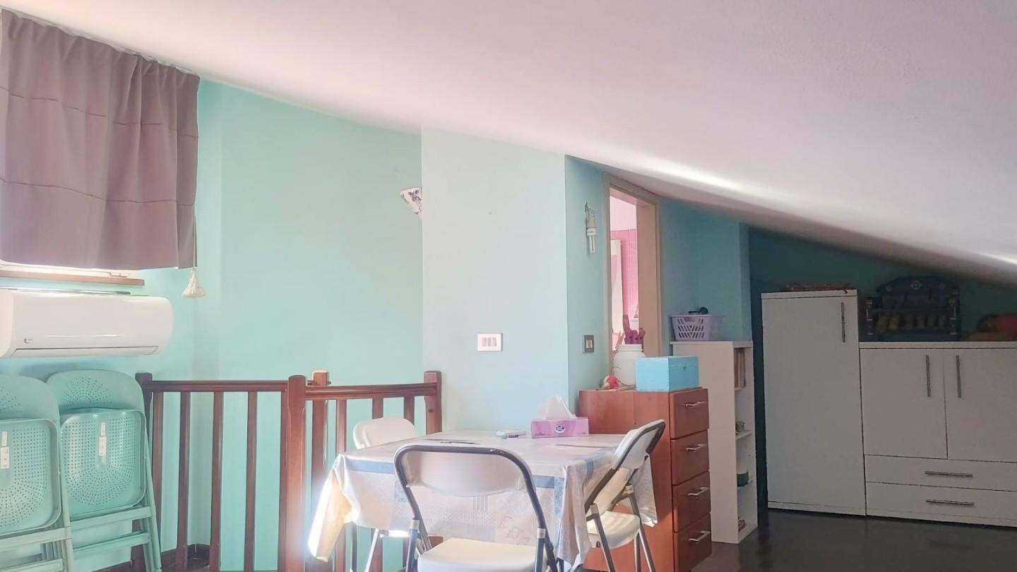 Immagine 33 di Mansarda in vendita  a Viareggio