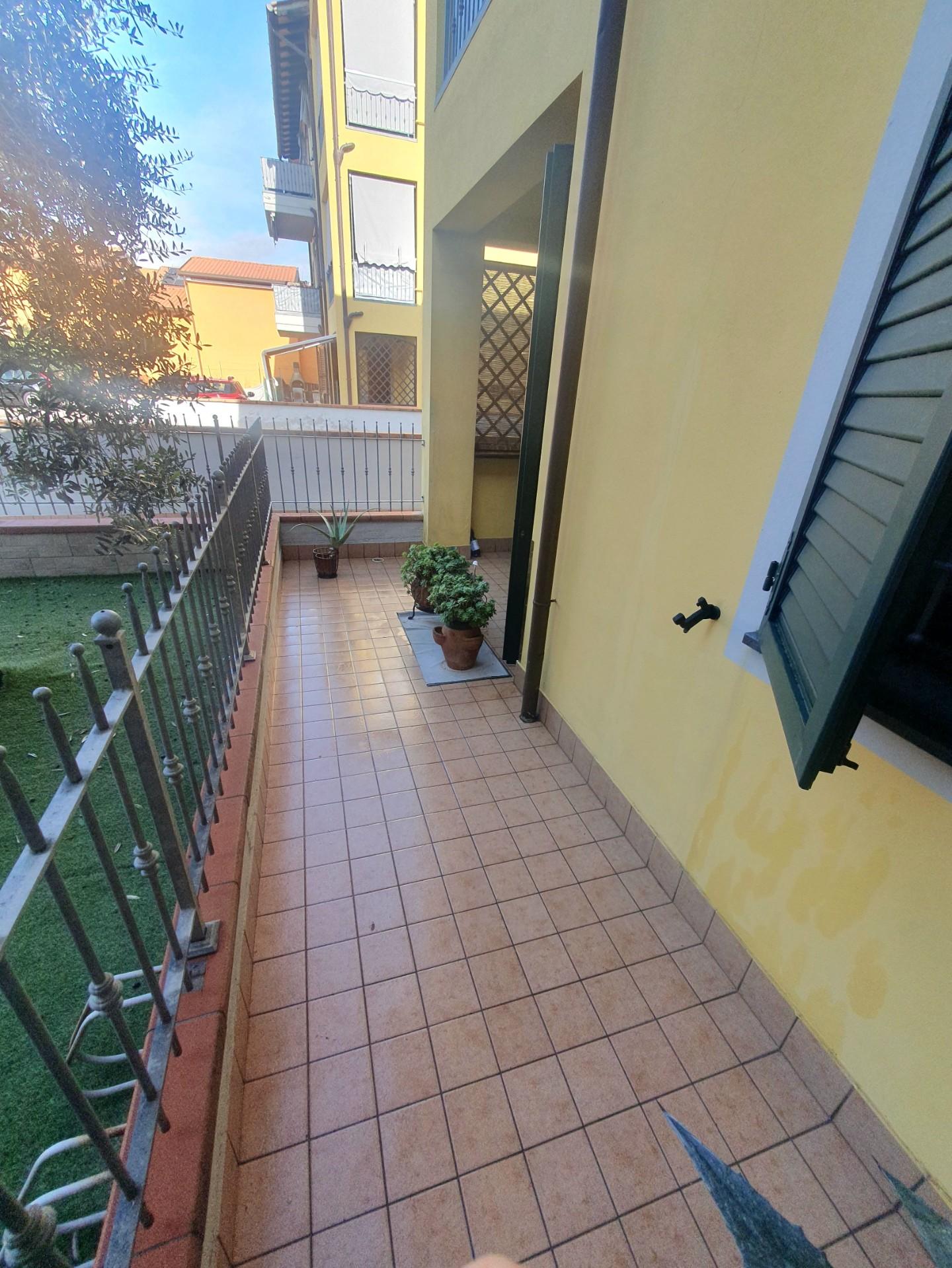 Immagine 39 di Appartamento in vendita  a Altopascio