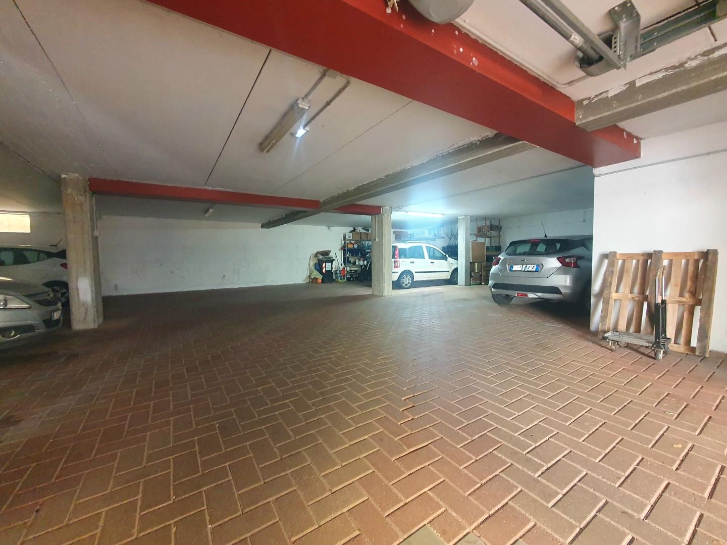 Immagine 43 di Appartamento in vendita  a Altopascio