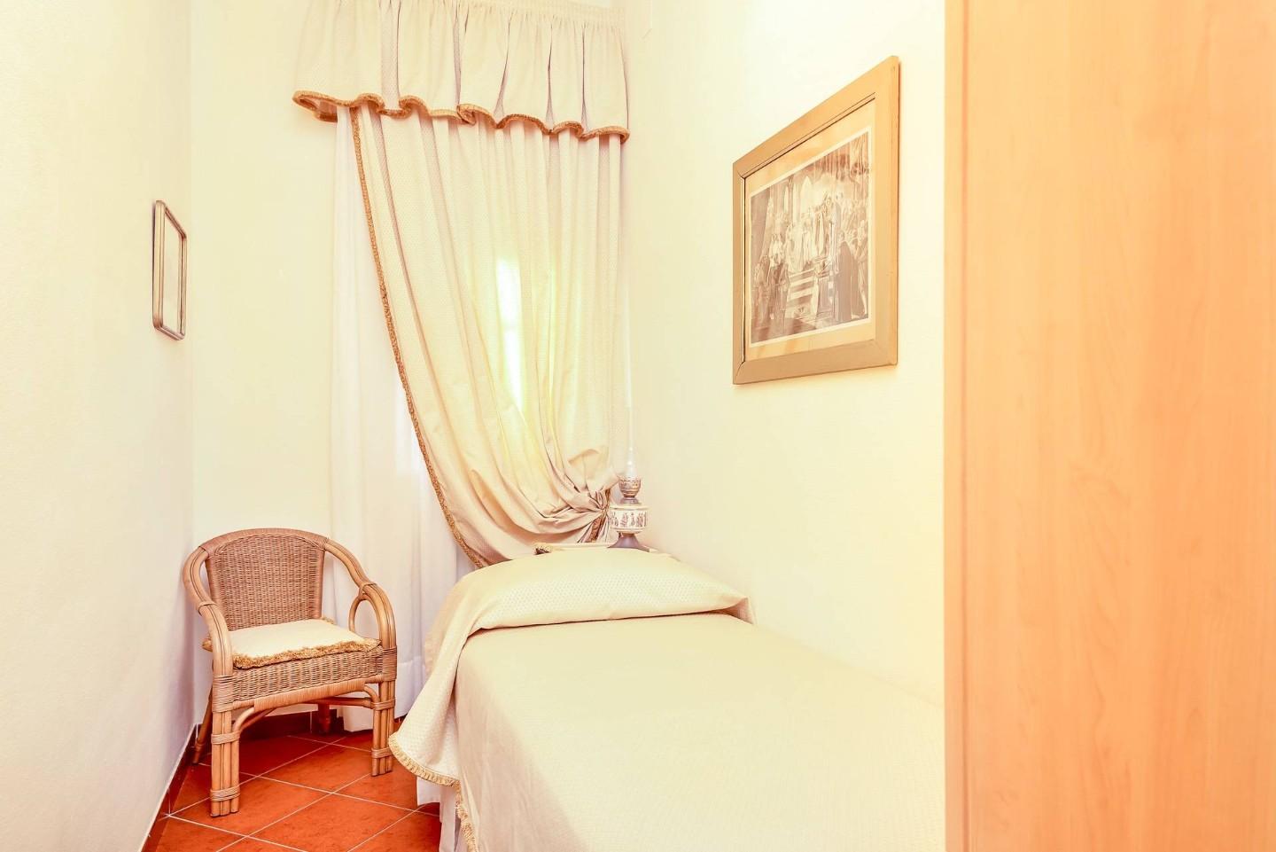 Immagine 9 di Appartamento in vendita  a Camaiore