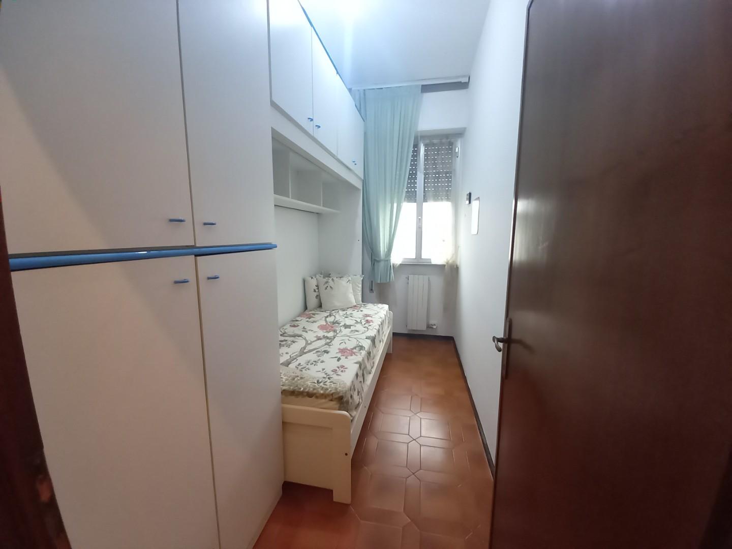 Immagine 10 di Appartamento in vendita  a Camaiore