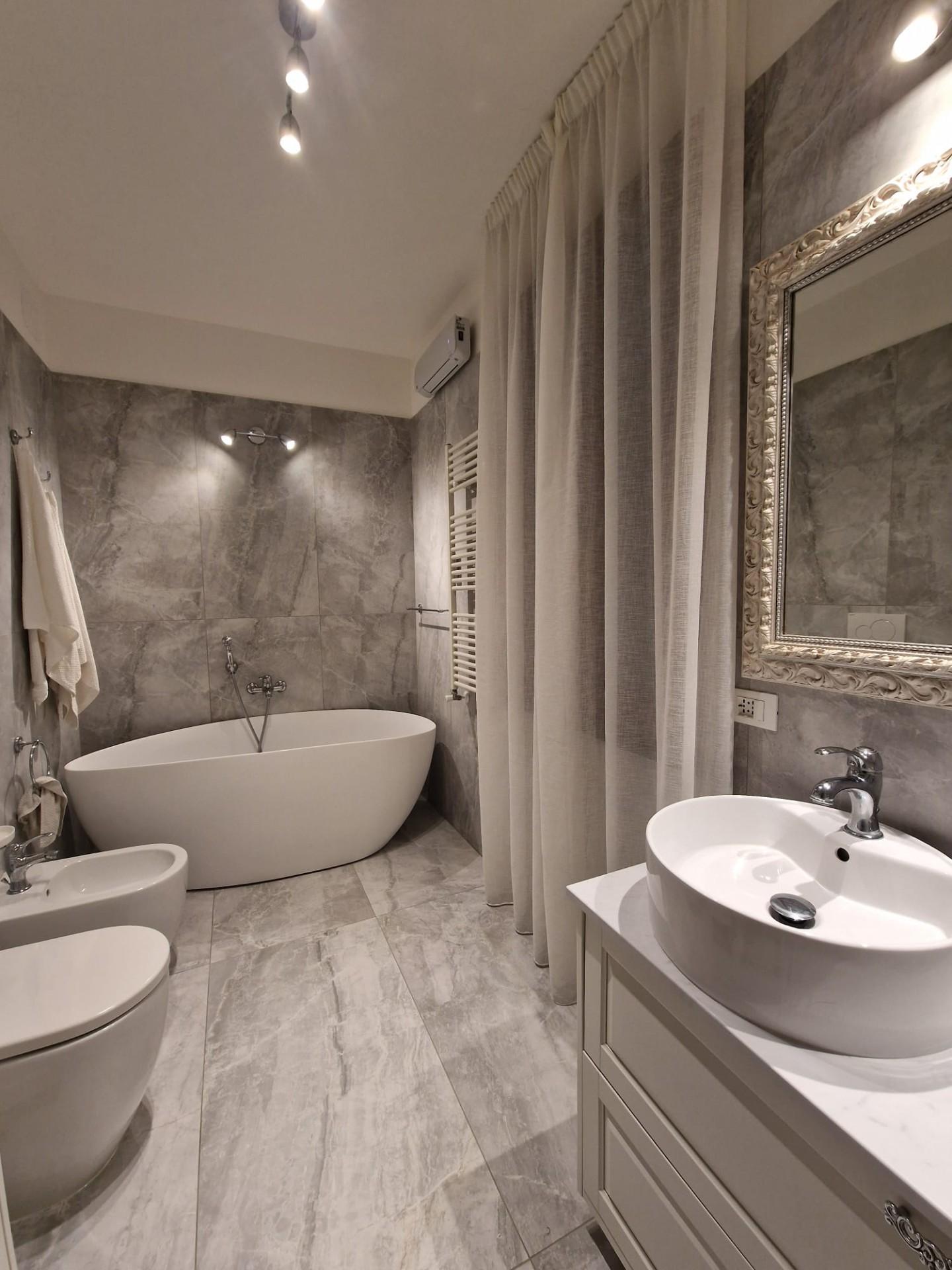 Immagine 25 di Casa semindipendente in vendita  a Collesalvetti