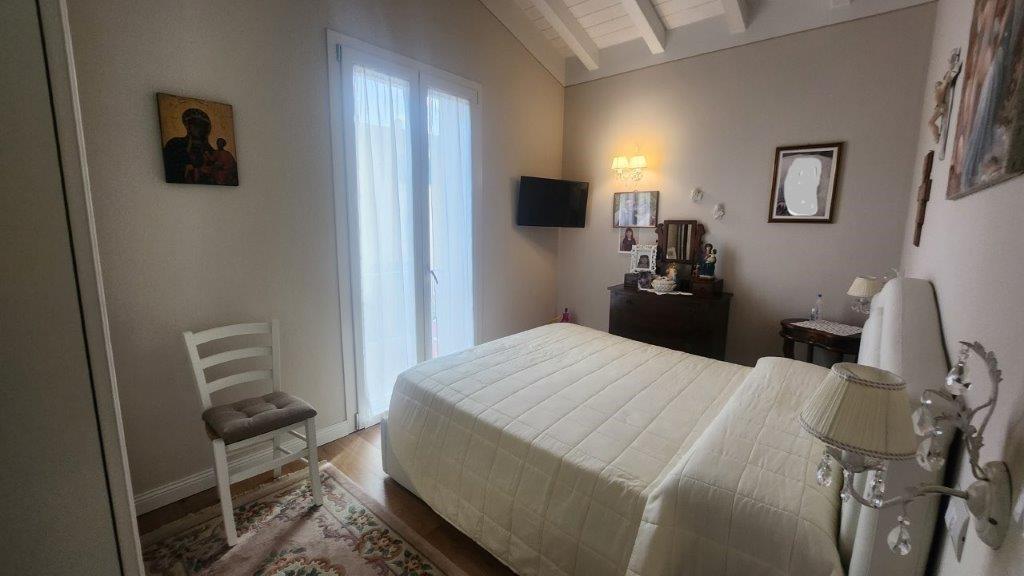 Immagine 17 di Appartamento in vendita  a Bientina