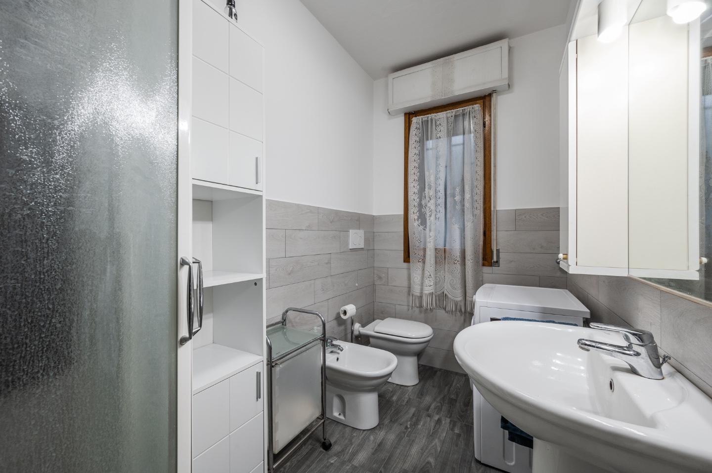 Immagine 16 di Appartamento in vendita  a Castel San Pietro Terme