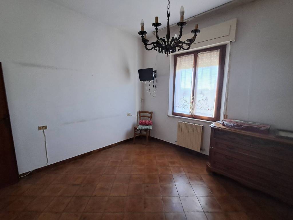 Immagine 14 di Casa indipendente in vendita  a Crespina Lorenzana