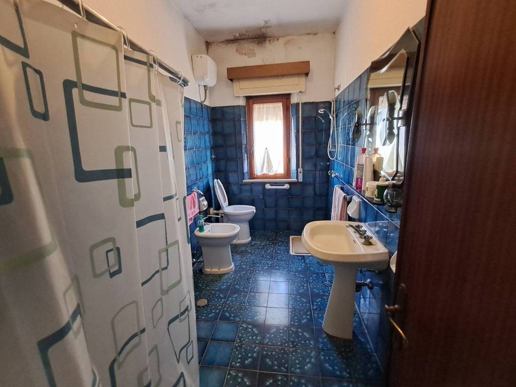 Immagine 36 di Casa indipendente in vendita  a Crespina Lorenzana