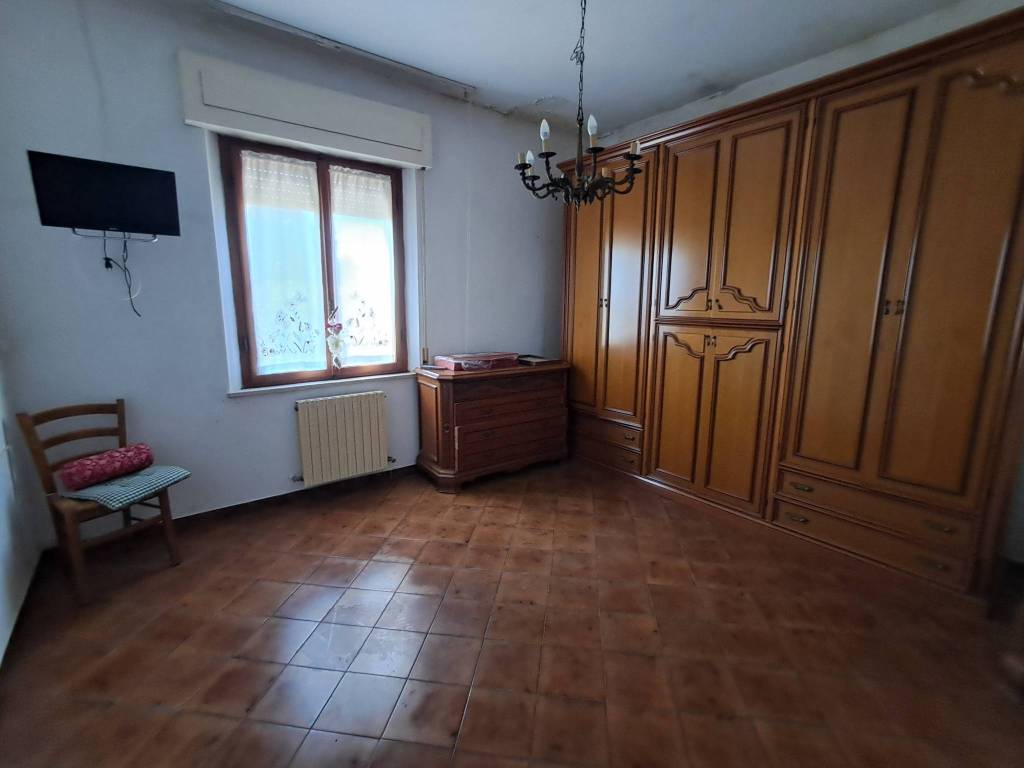 Immagine 13 di Casa indipendente in vendita  a Crespina Lorenzana