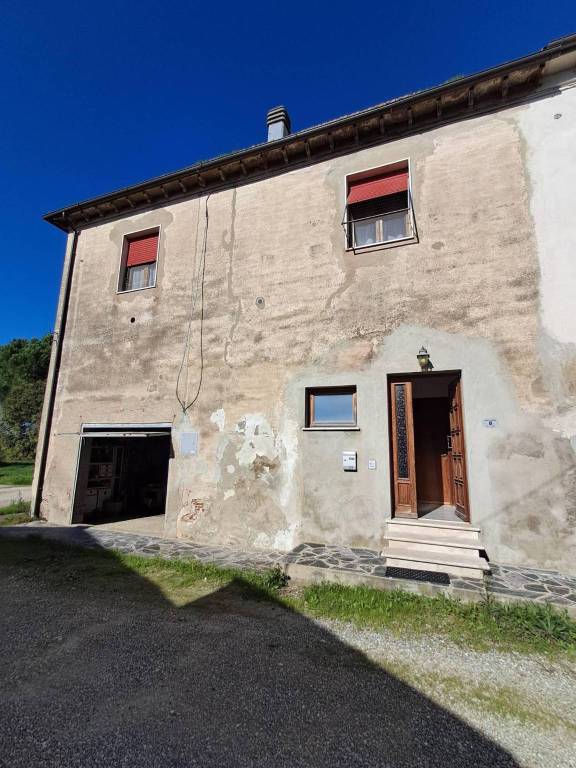 Immagine 32 di Casa indipendente in vendita  a Crespina Lorenzana