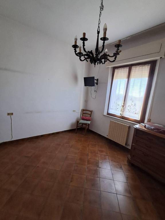 Immagine 15 di Casa indipendente in vendita  a Crespina Lorenzana