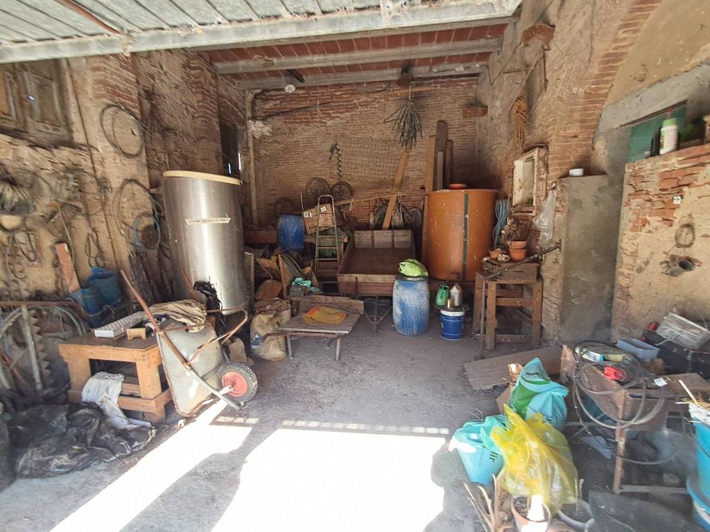 Immagine 24 di Casa indipendente in vendita  a Crespina Lorenzana