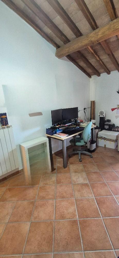 Foto annuncio 24