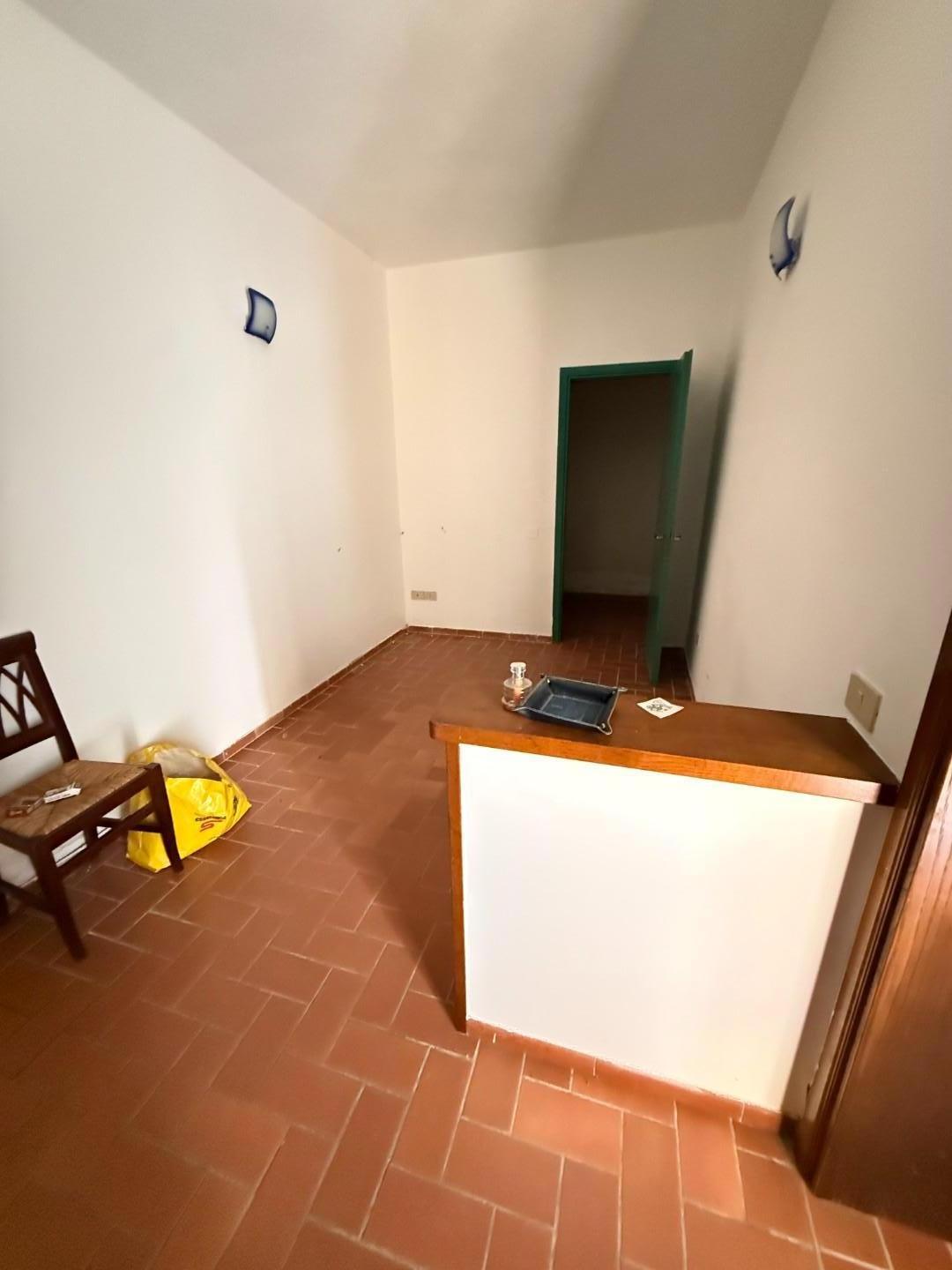 Foto annuncio 24