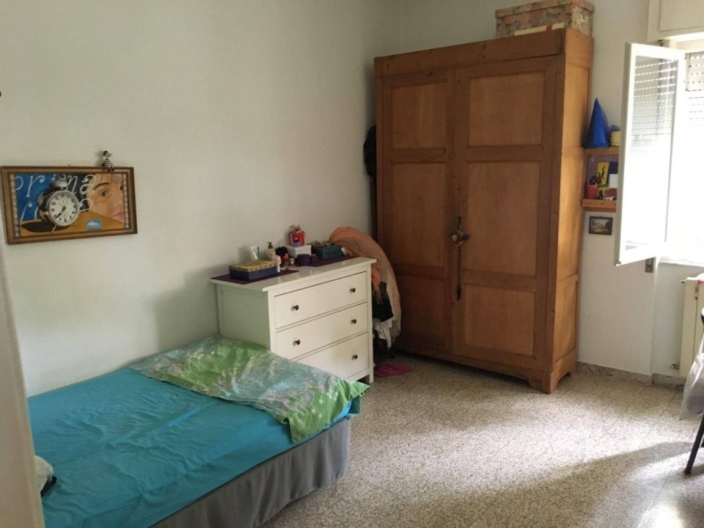 Immagine 10 di Appartamento in vendita  a Massa