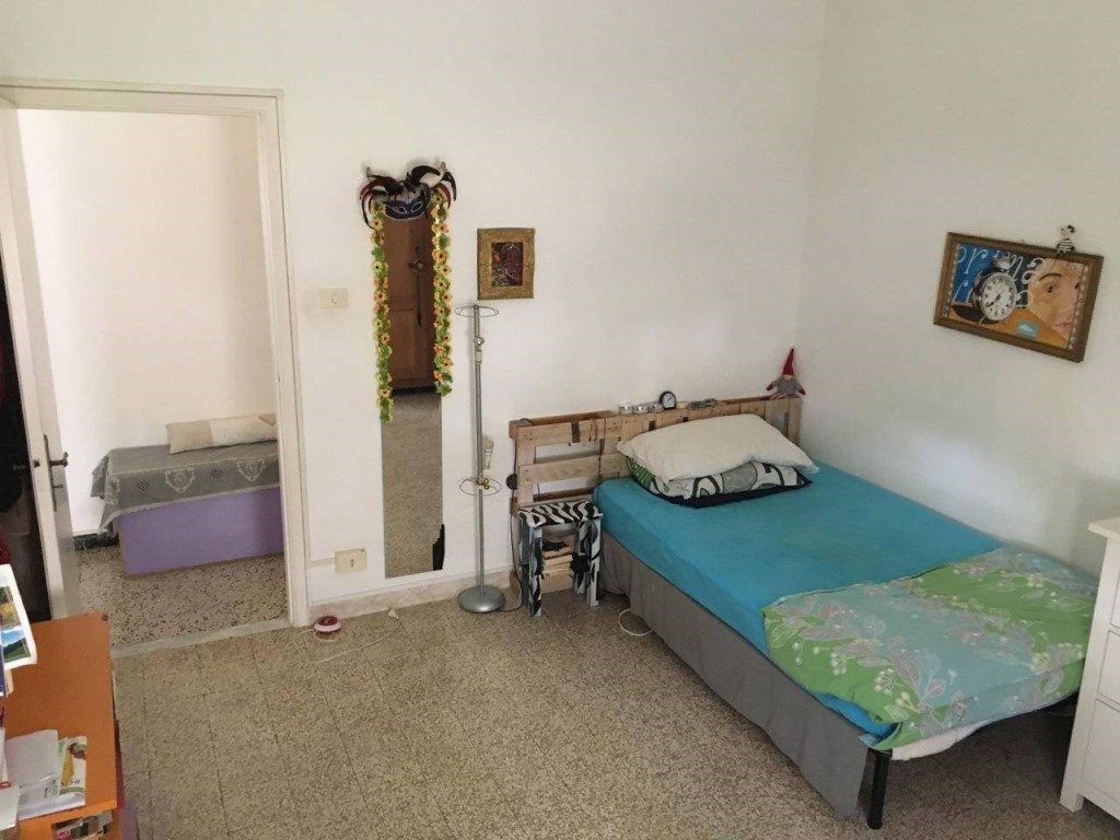 Immagine 9 di Appartamento in vendita  a Massa