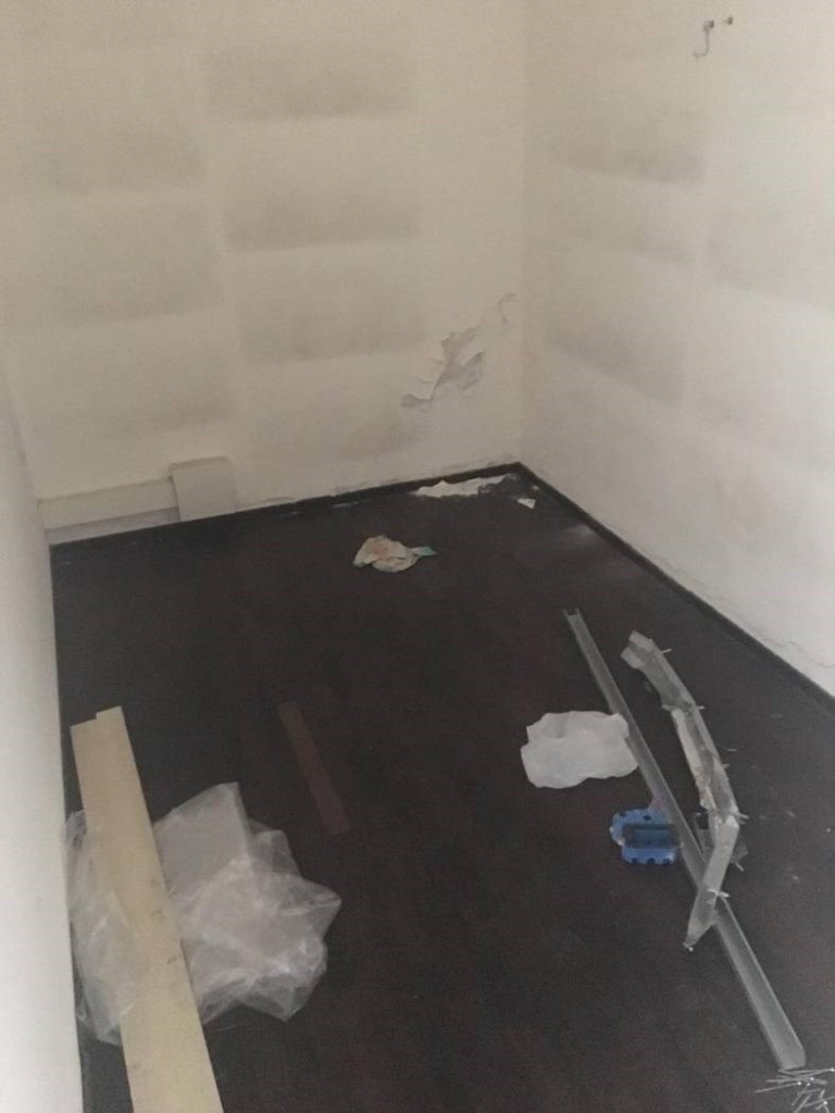 Immagine 5 di Negozio in affitto  a Massa