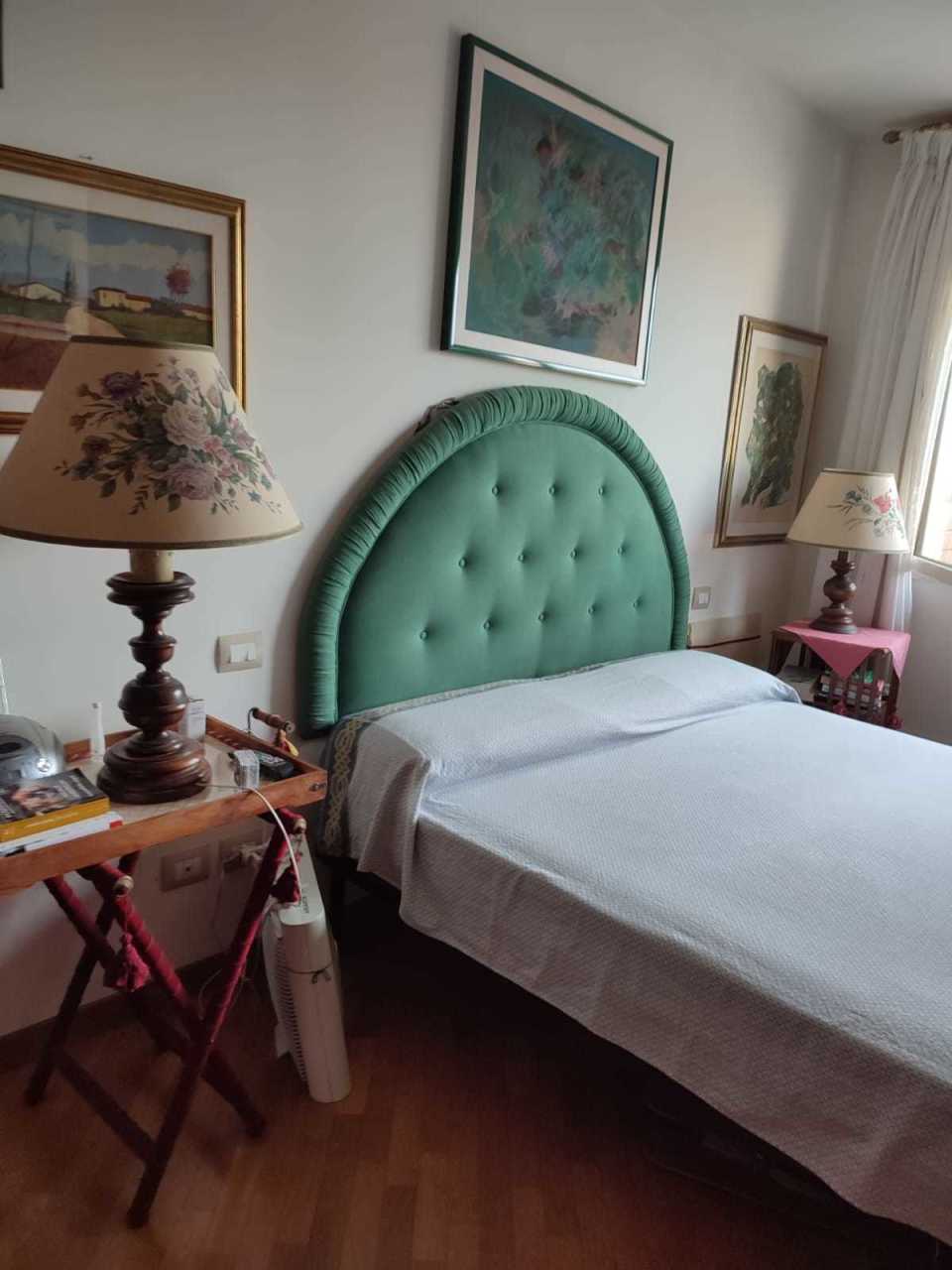 Immagine 14 di Appartamento in vendita  a Livorno