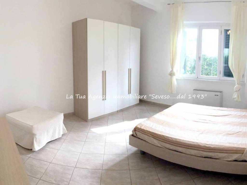 Immagine 5 di Casa quadrifamiliare in affitto  a Forte Dei Marmi