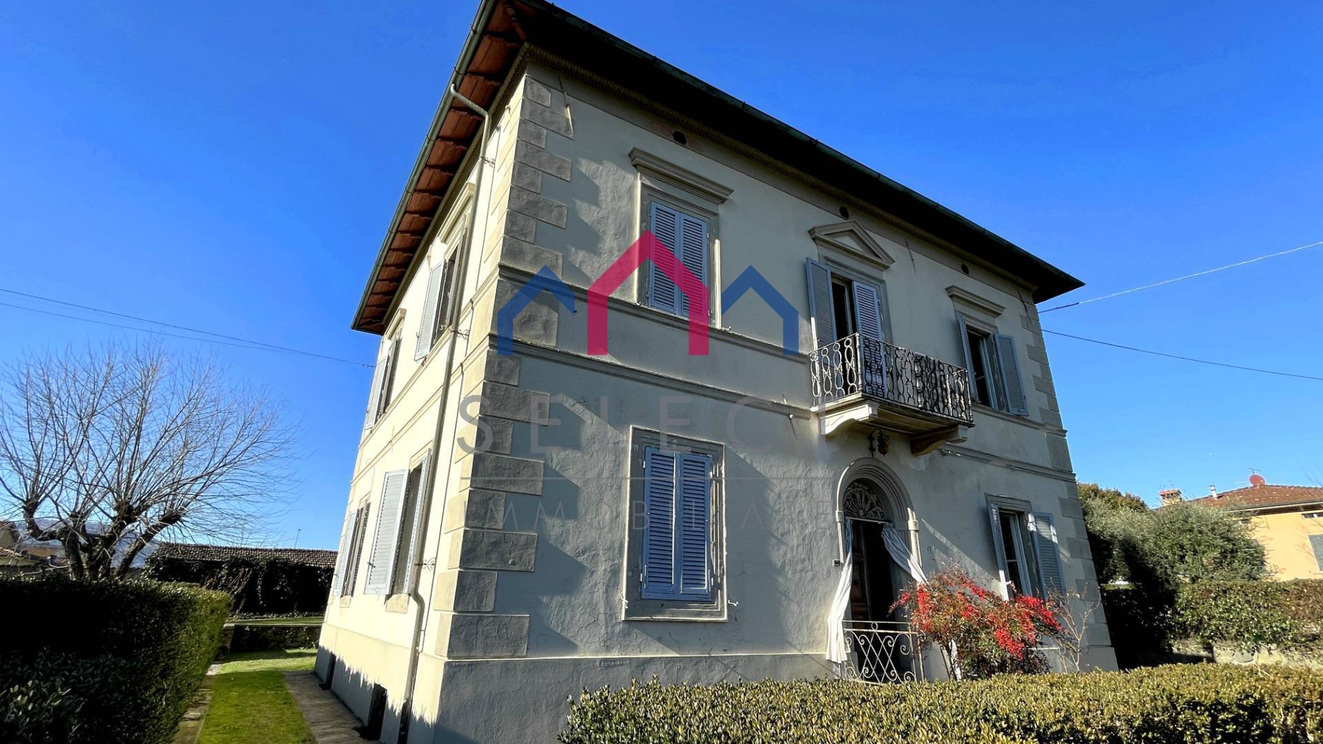 Immagine 5 di Villa in vendita  a Coreglia Antelminelli