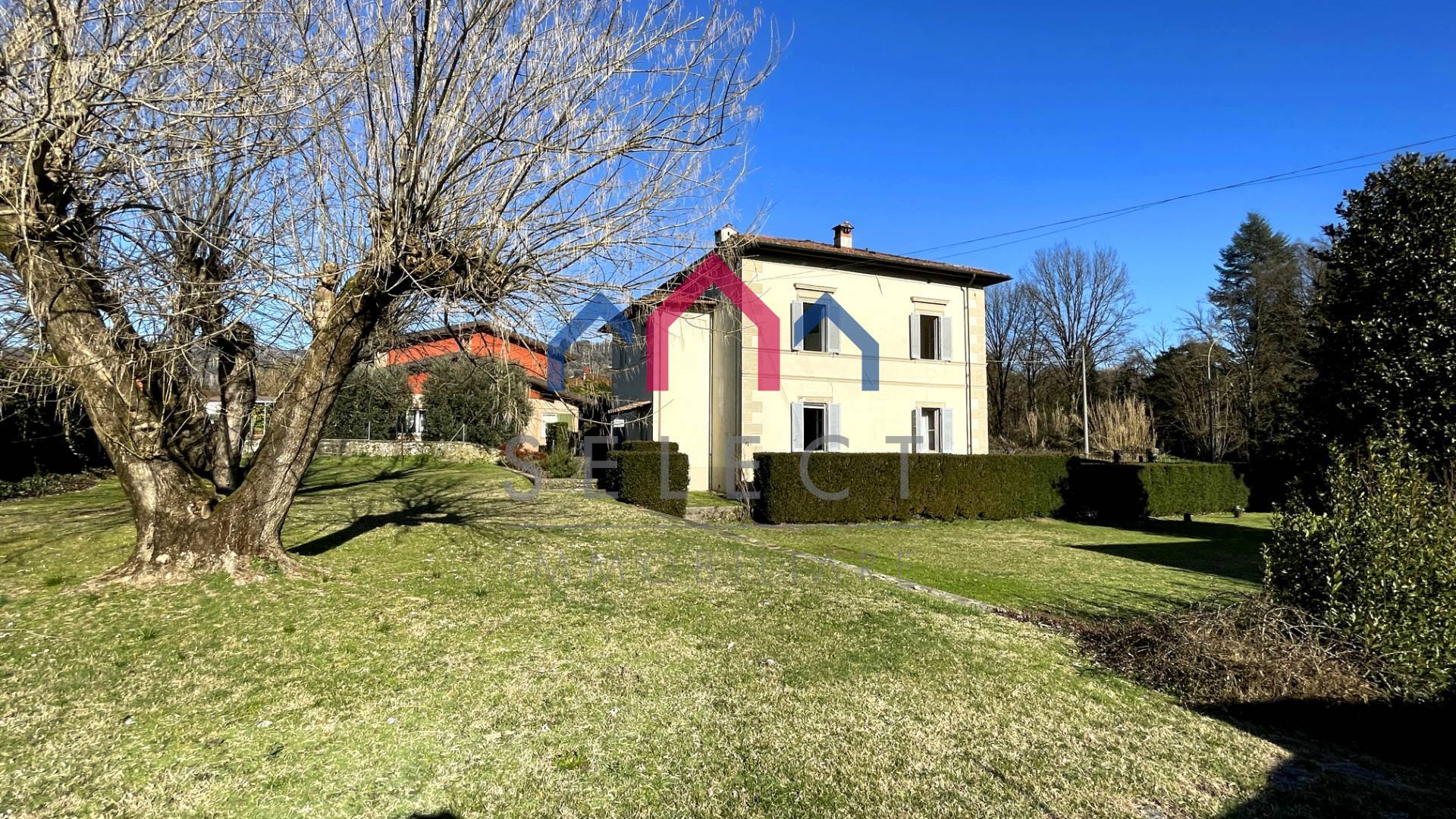 Immagine 65 di Villa in vendita  a Coreglia Antelminelli