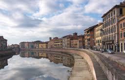 Immagine 11 di Appartamento in vendita  a Pisa