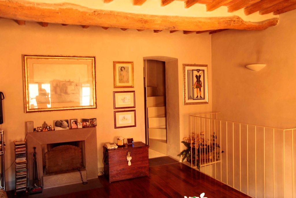 Immagine 4 di Terratetto in vendita  a Calci