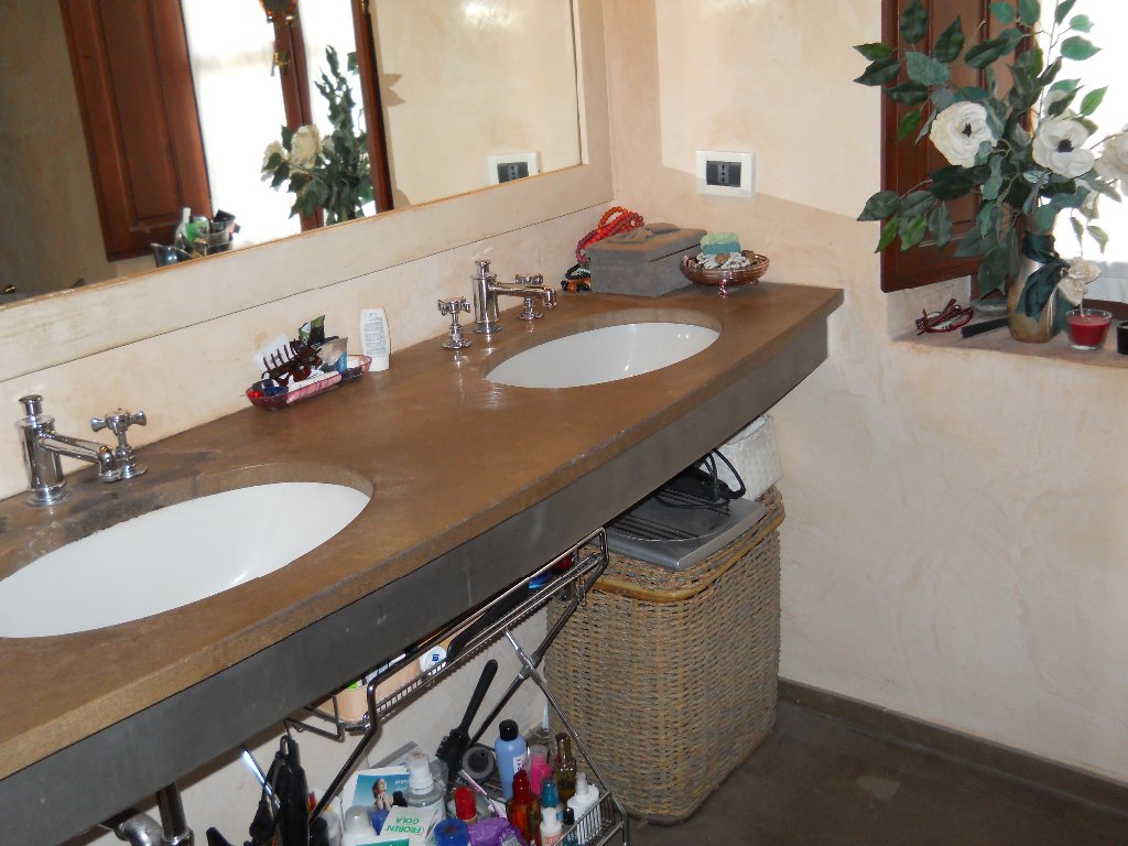 Immagine 26 di Terratetto in vendita  a Calci