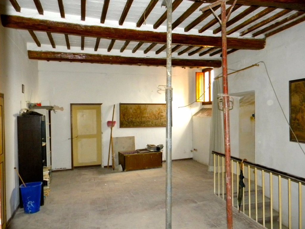 Immagine 37 di Rustico / casale in vendita  a San Giuliano Terme