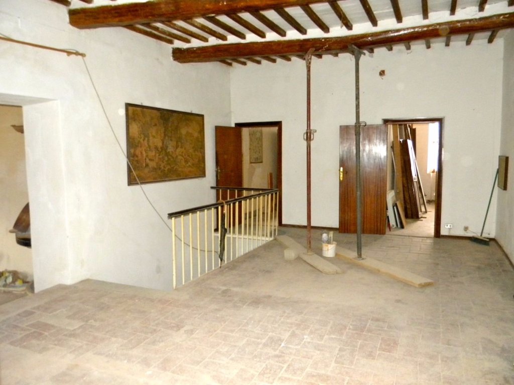 Immagine 9 di Rustico / casale in vendita  a San Giuliano Terme