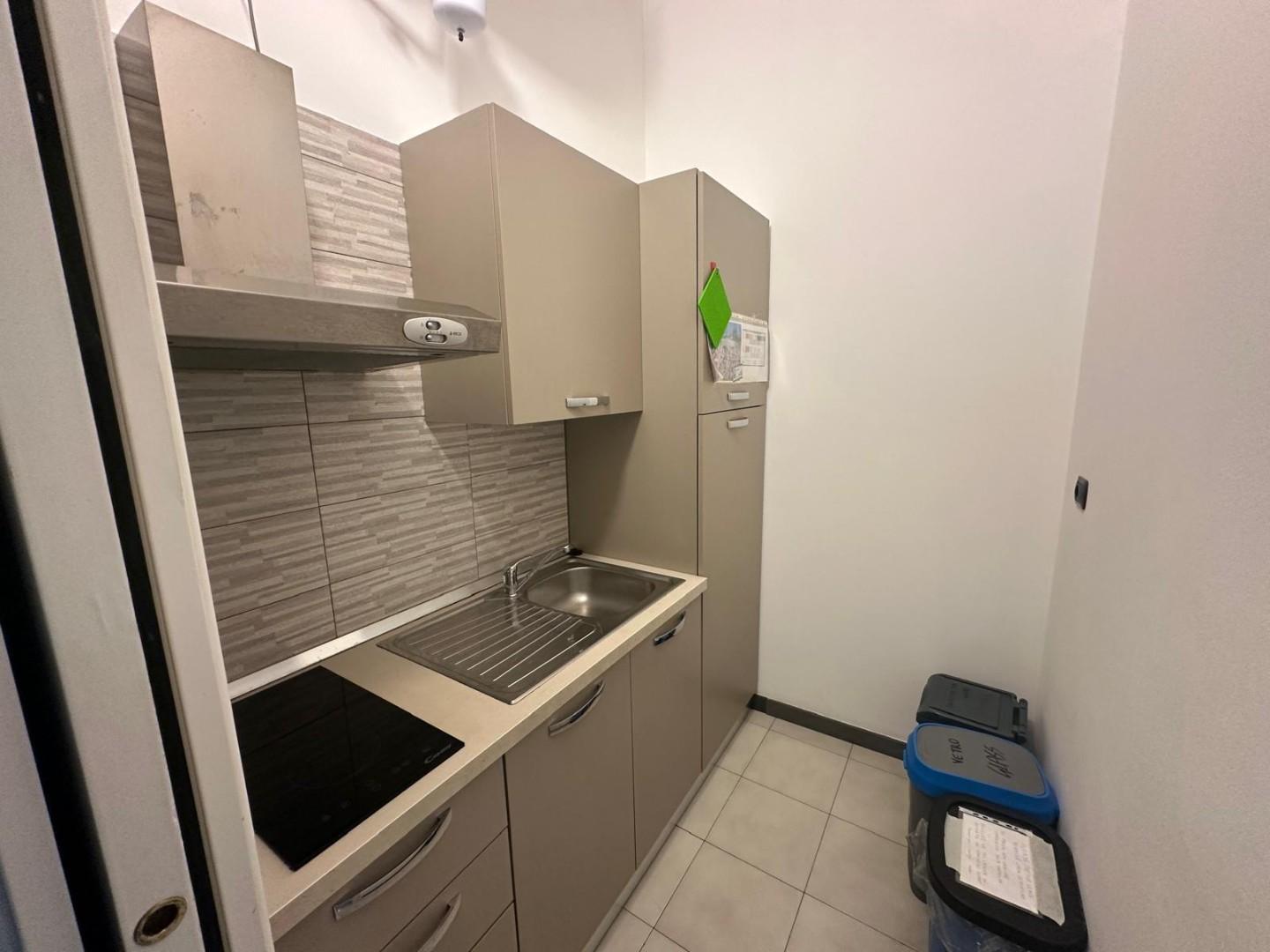 Immagine 13 di Appartamento in vendita  a Ameglia