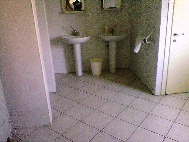 Immagine 4 di Capannone industriale in vendita  a Cascina