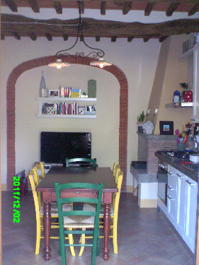 Immagine 3 di Porzione di casa in vendita  a Montopoli In Val D'arno