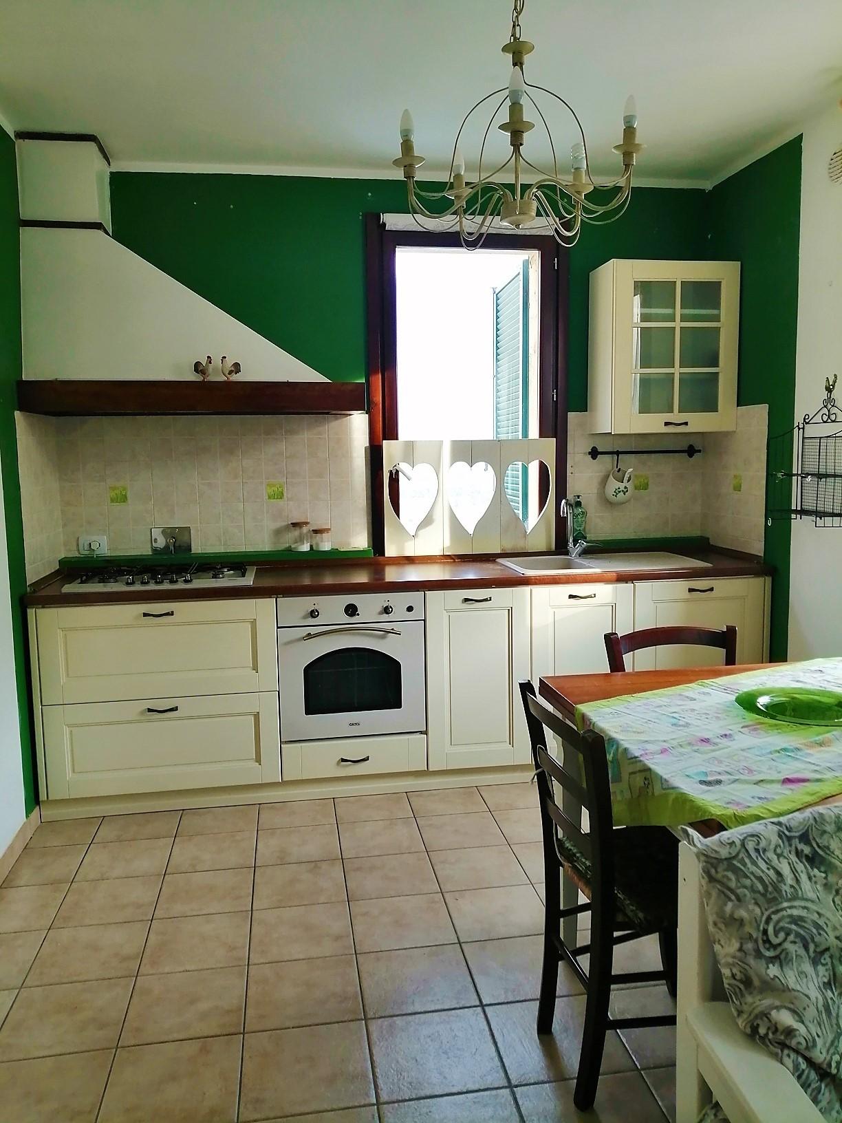 Immagine 3 di Appartamento in vendita  a Casole D'elsa