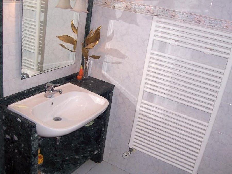 Immagine 6 di Appartamento in vendita  a Colle Di Val D'elsa