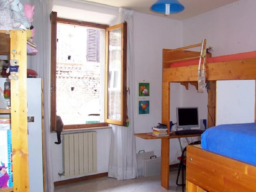 Immagine 4 di Appartamento in vendita  a Colle Di Val D'elsa