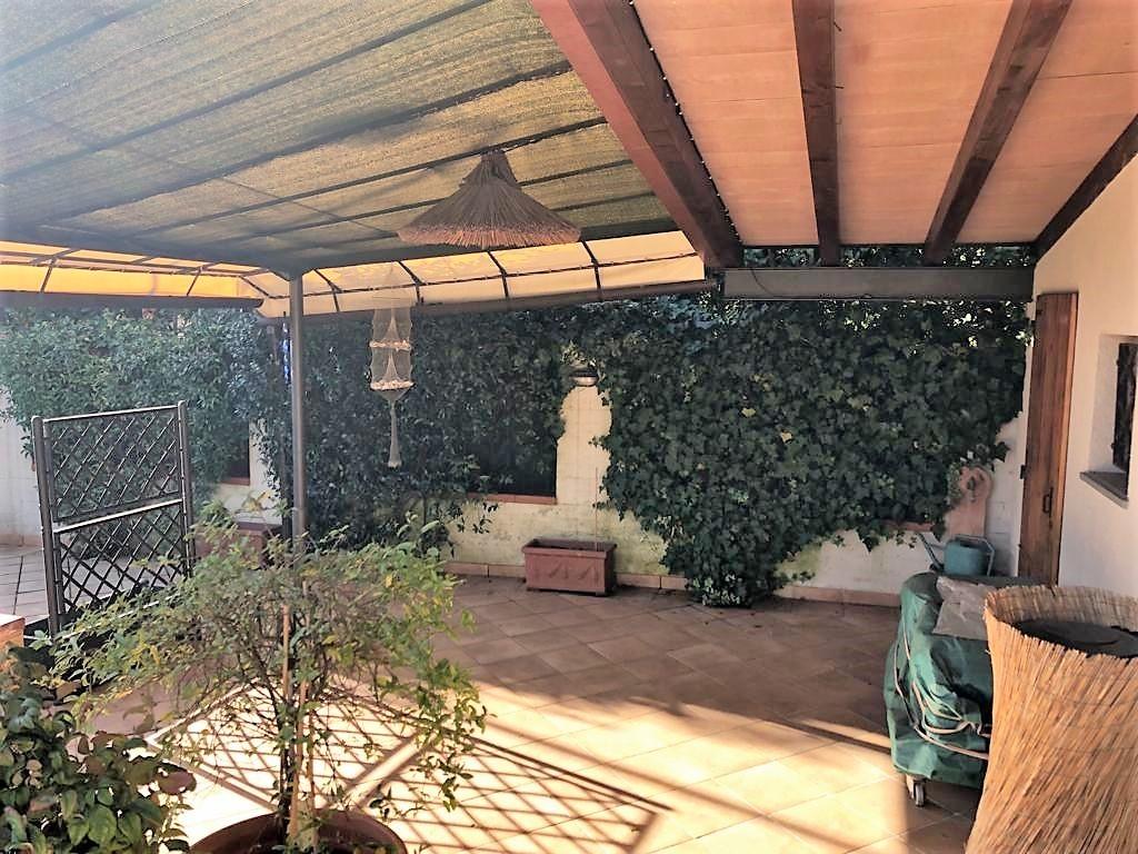 Immagine 6 di Casa semindipendente in vendita  a Montignoso