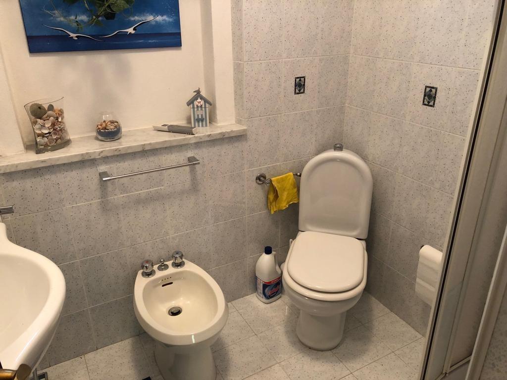 Immagine 23 di Casa semindipendente in vendita  a Montignoso