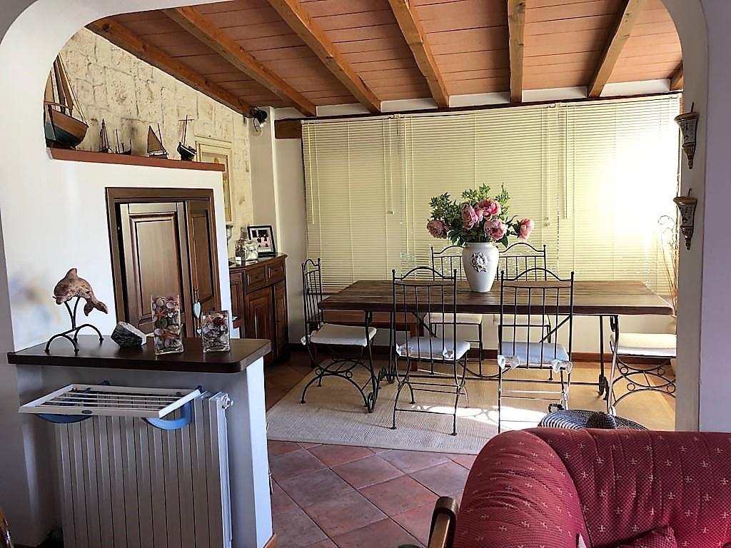 Immagine 14 di Casa semindipendente in vendita  a Montignoso