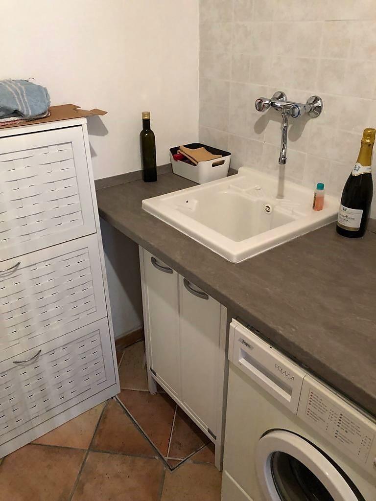 Immagine 20 di Casa semindipendente in vendita  a Montignoso