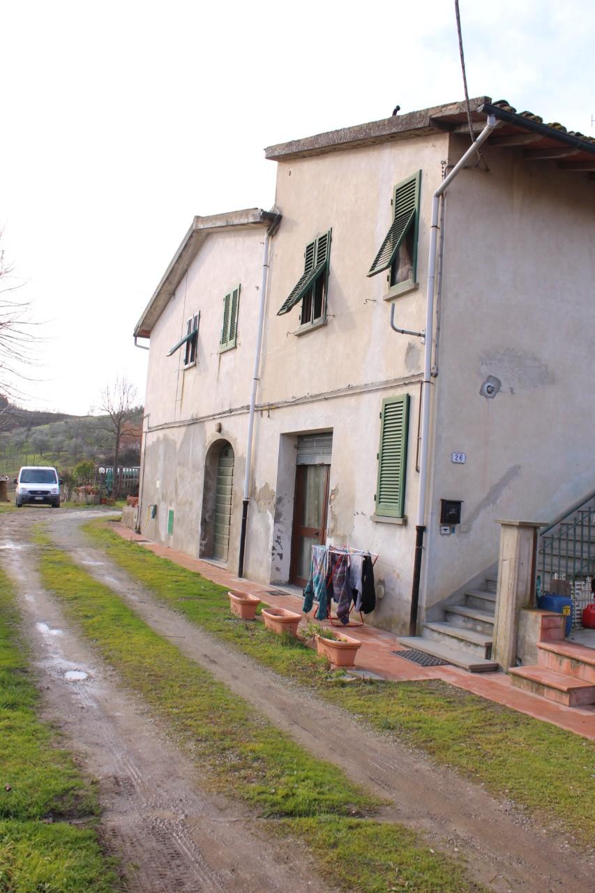 Immagine 3 di Casa indipendente in vendita  a Castelfiorentino