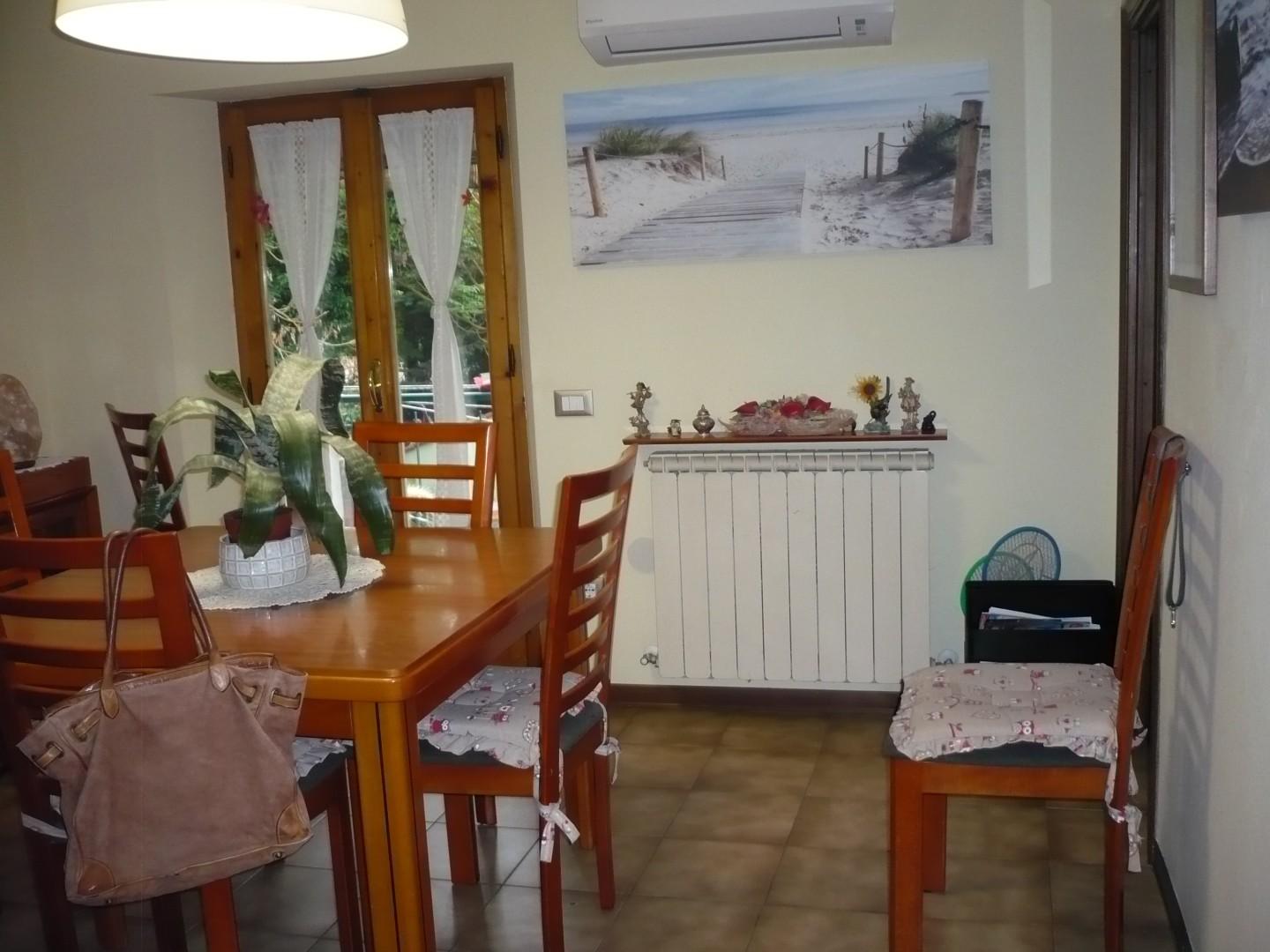 Immagine 3 di Appartamento in vendita  a Colle Di Val D'elsa