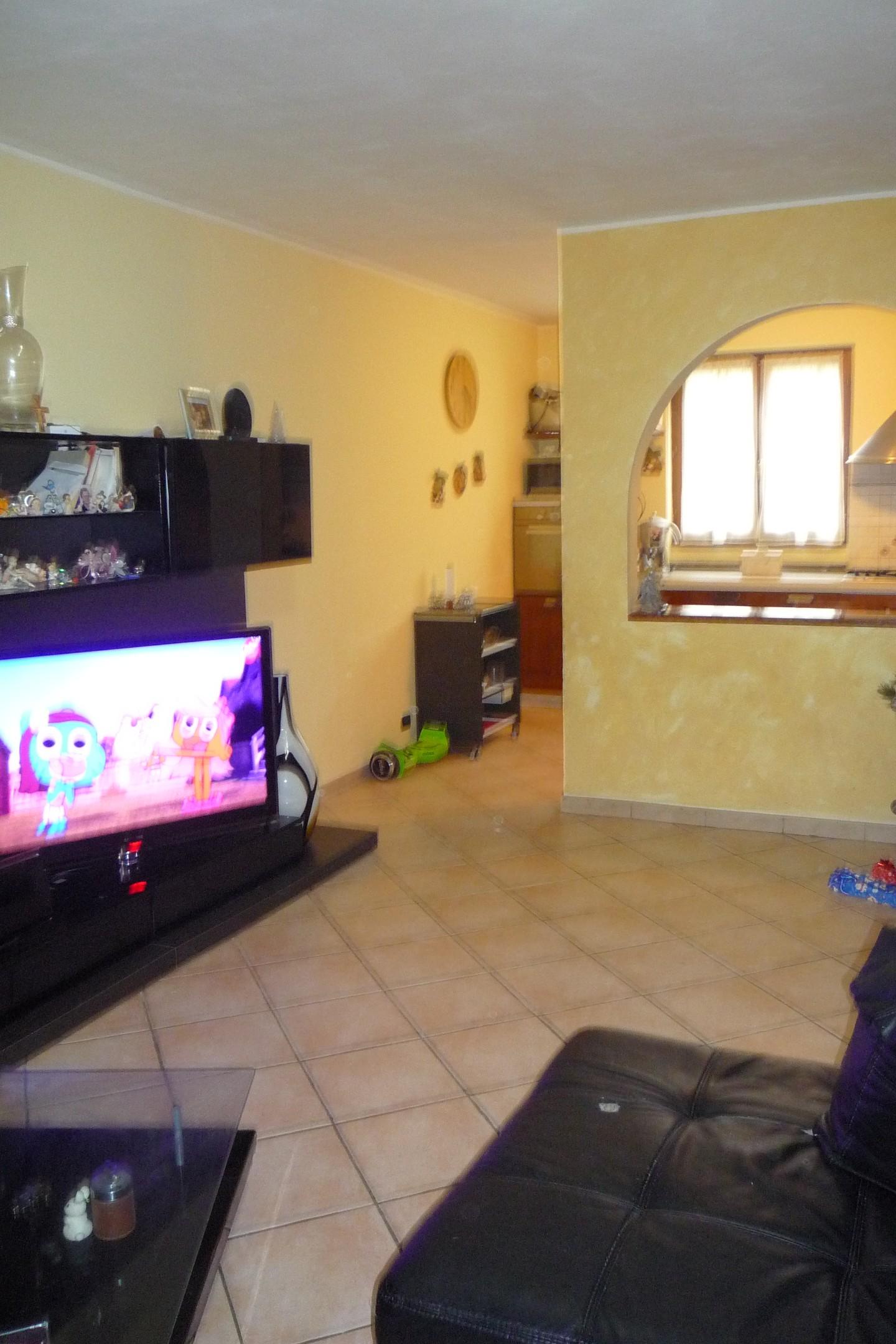 Immagine 8 di Casa bifamiliare in vendita  a Carrara