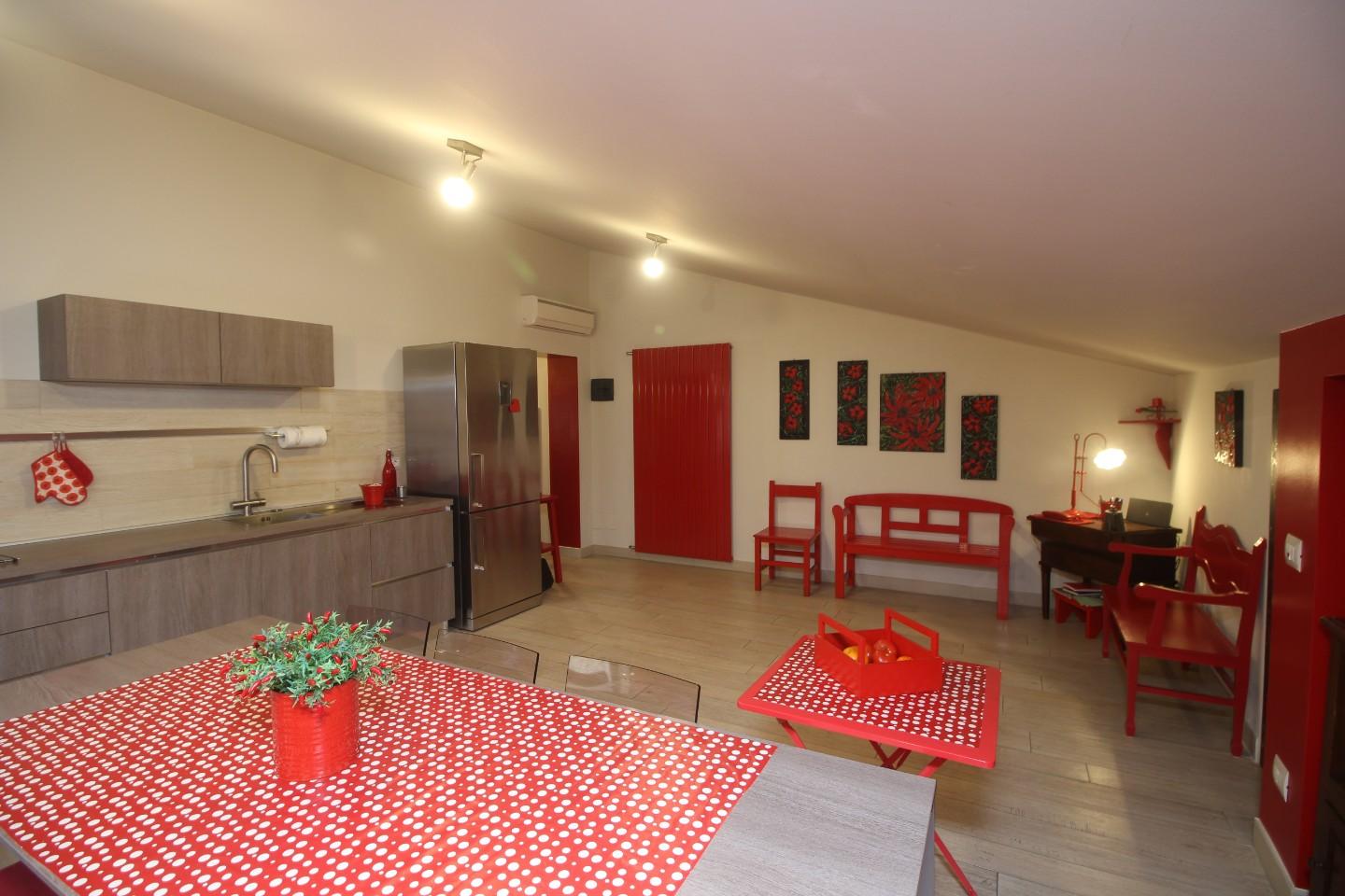 Immagine 4 di Appartamento in vendita  a Siena