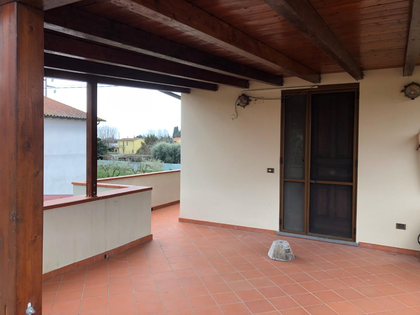 Immagine 40 di Casa indipendente in vendita  a San Giuliano Terme