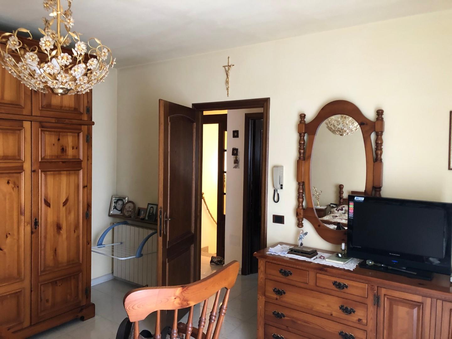 Immagine 28 di Casa indipendente in vendita  a San Giuliano Terme