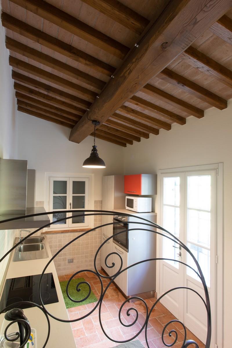 Immagine 38 di Albergo/B&B/Residence in vendita  a Pisa