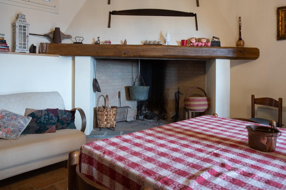 Immagine 25 di Albergo/B&B/Residence in vendita  a Pisa