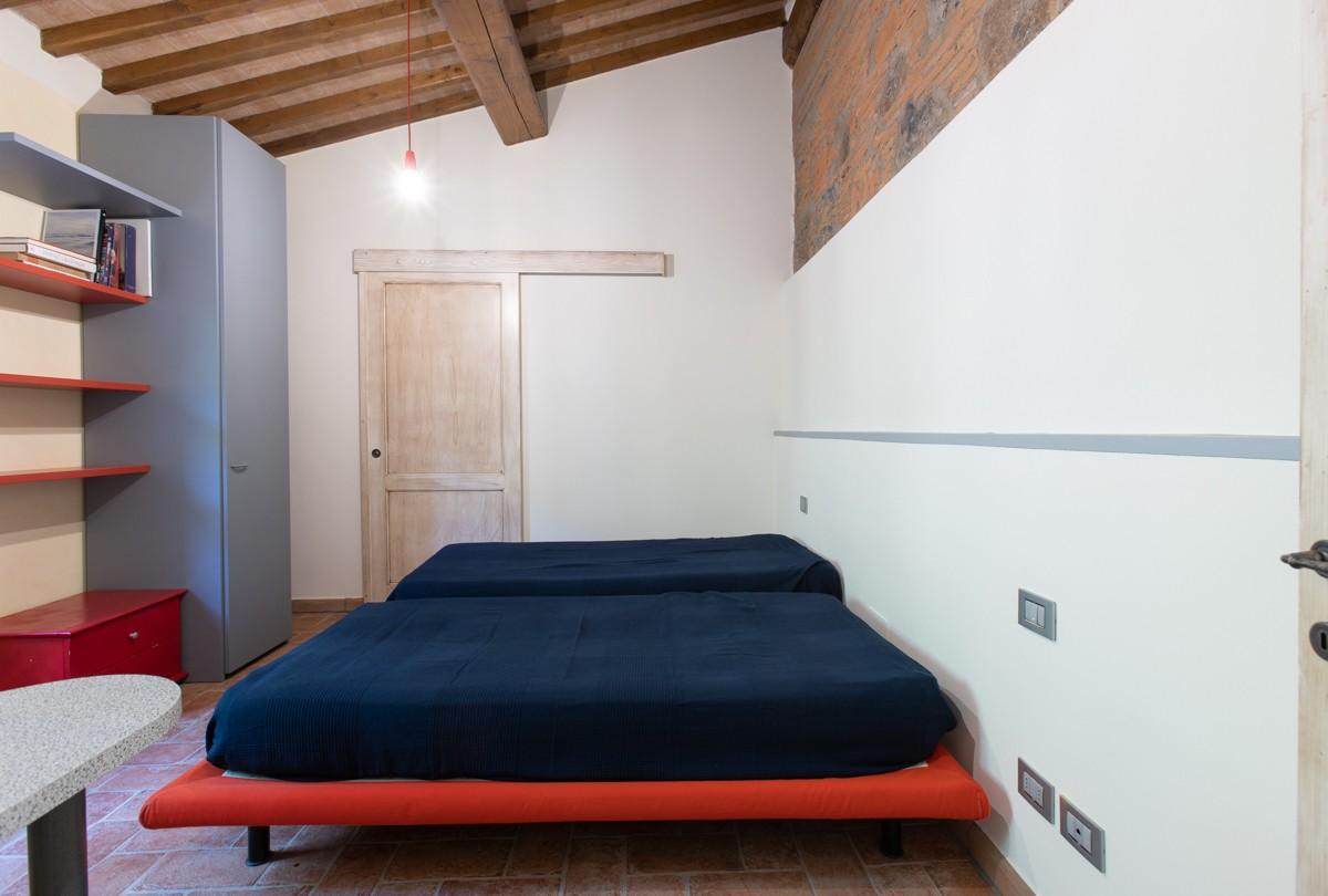 Immagine 49 di Albergo/B&B/Residence in vendita  a Pisa