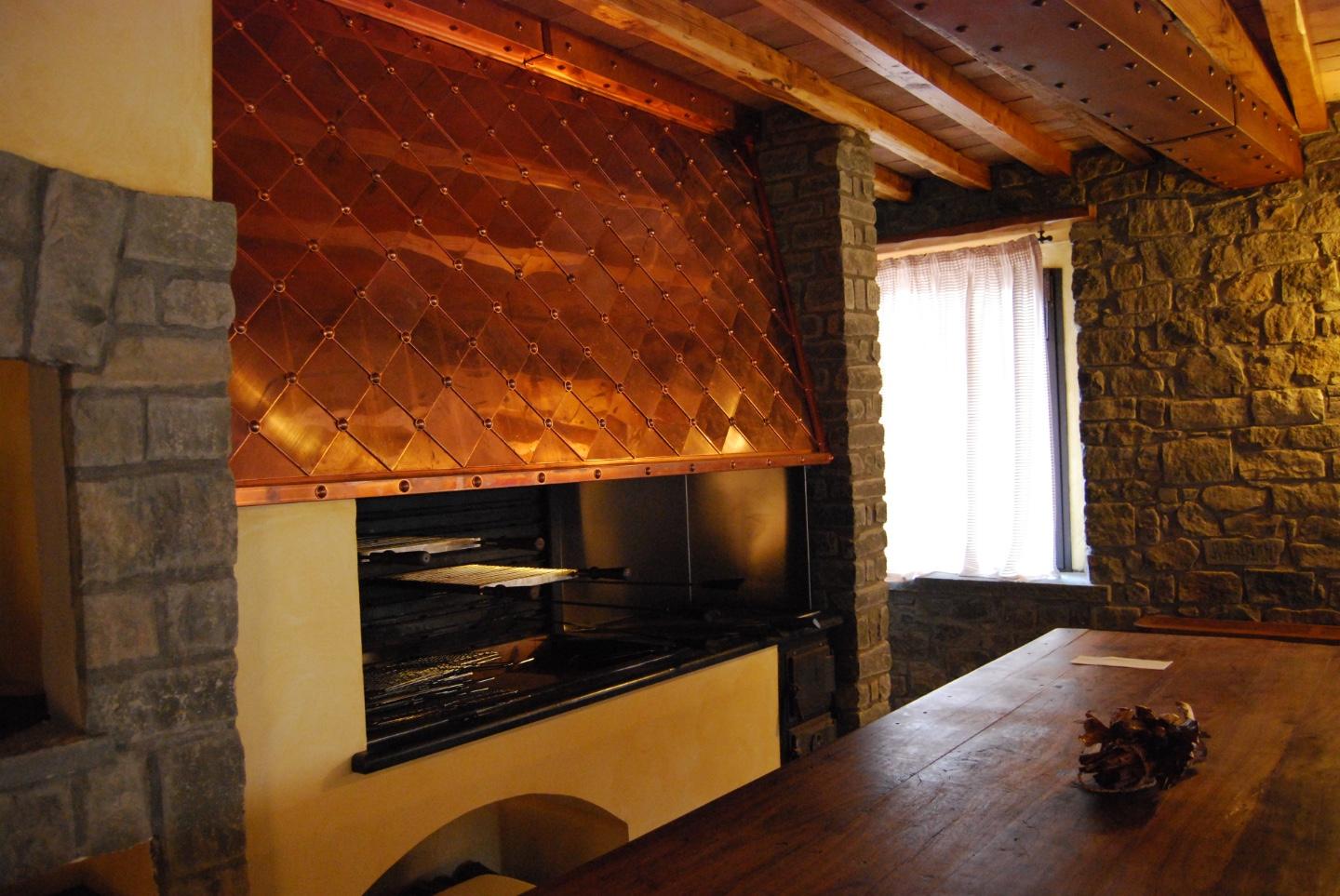 Immagine 31 di Albergo/B&B/Residence in vendita  a Villafranca In Lunigiana