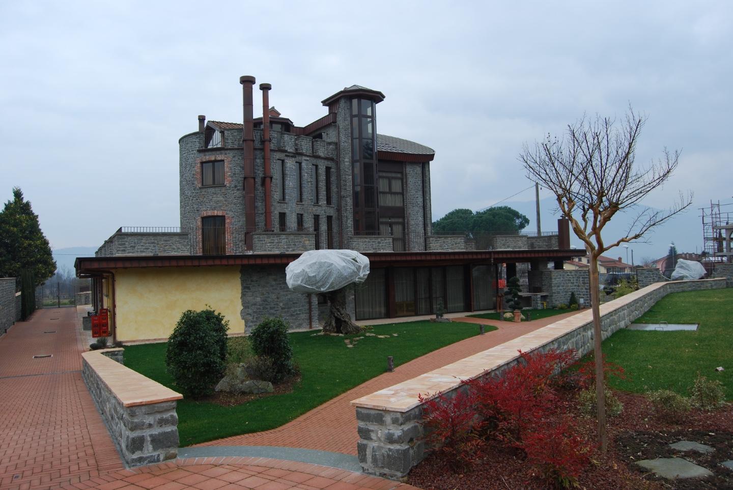 Immagine 47 di Albergo/B&B/Residence in vendita  a Villafranca In Lunigiana