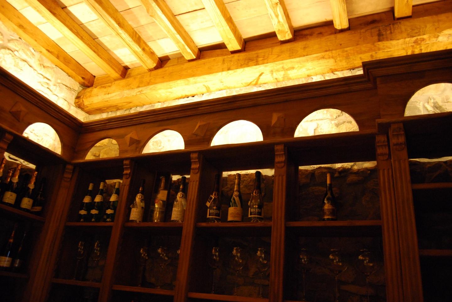 Immagine 36 di Albergo/B&B/Residence in vendita  a Villafranca In Lunigiana